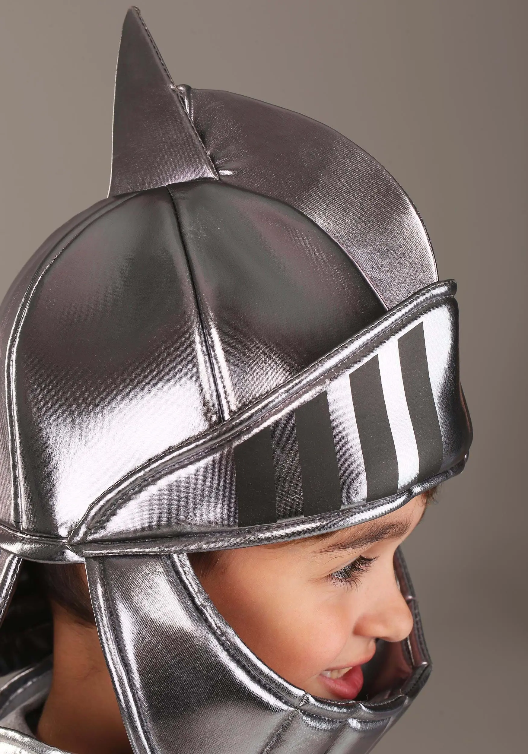 Silver Knight Costume Helmet 5 Silver Knight Costume Helmet - Image 3